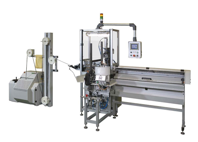 maquina-automatica-montar-conectores-cables